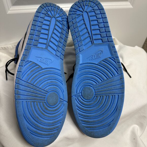Air Jordan 1 Retro High OG 'UNC Toe' 2023 Size 12 - Picture 9 of 9